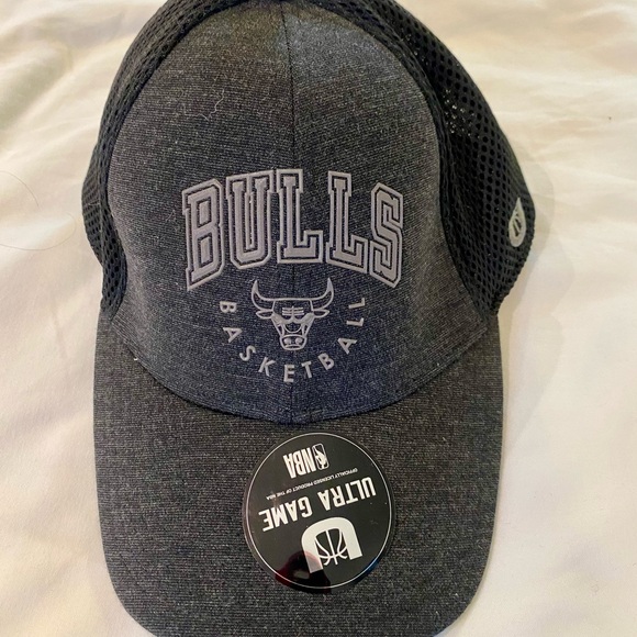 Ultra Game Other - Official Chicago Bulls Baseball Cap